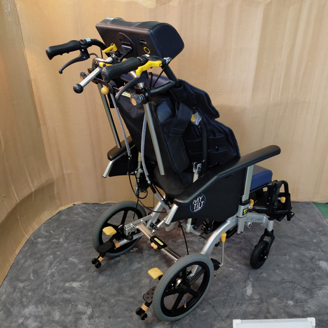 介助式リクライニング車椅子「マイチルトコンパクト 3D」松永製作所 MH-CR3D