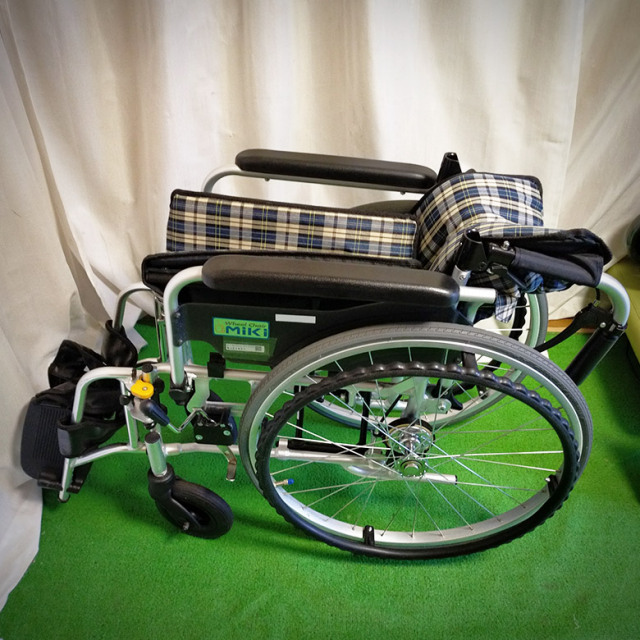 自走式車椅子「Skit（スキット）」ミキ／SKT-4