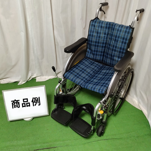 中古 車椅子 Aランク】ミキ 自走式6輪車椅子 スキット SKT-5 (WCMI273-A)
