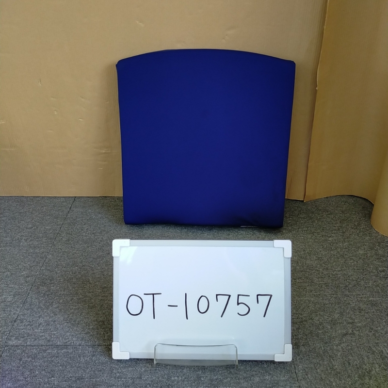 中古 車椅子用クッション「TKクッション うすかる」（日進医療器／Bランク）[OT-10757]