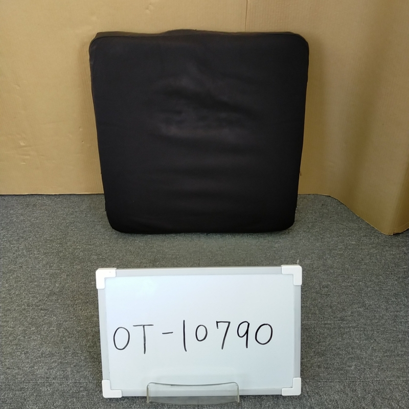 中古 車椅子クッション「リフレックス」（ユーキ・トレーディング／735001-16162／Bランク）[OT-10790]