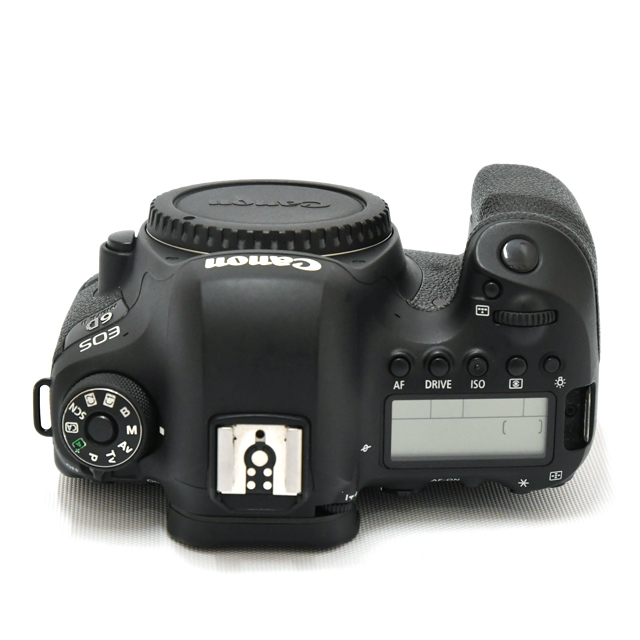 EOS 6D Mark II �{�f�B
