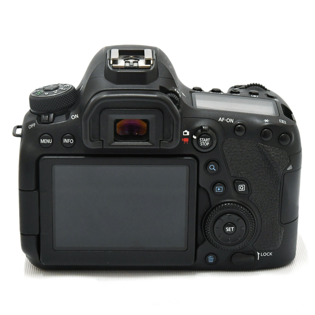 EOS 6D Mark II �{�f�B