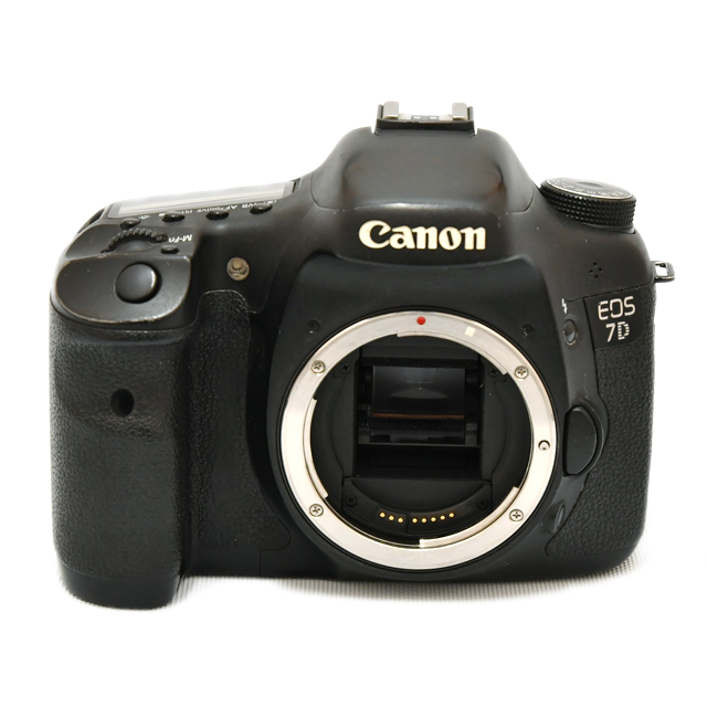 EOS 7D �{�f�B