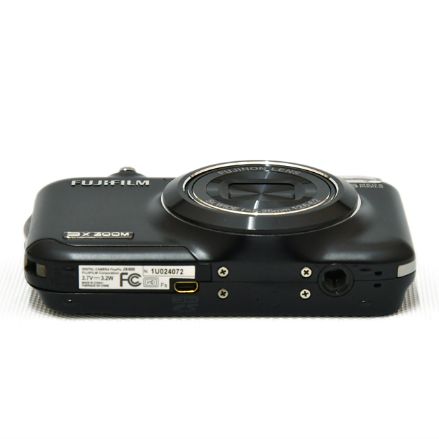 FinePix JX400 [�u���b�N]