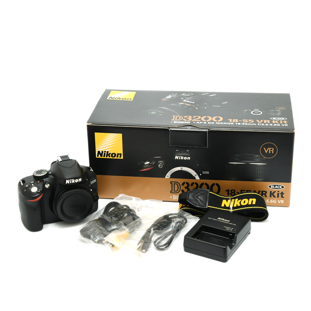 D3200 {fB [ubN]
