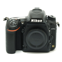 D750