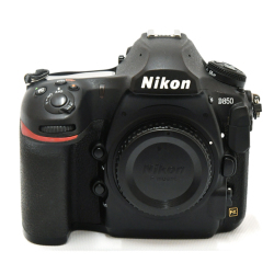D850