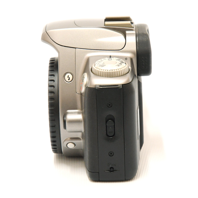 ☆現状品☆ Canon EOS-3 キヤノン キャノン フィルムカメラ 一眼レフ 