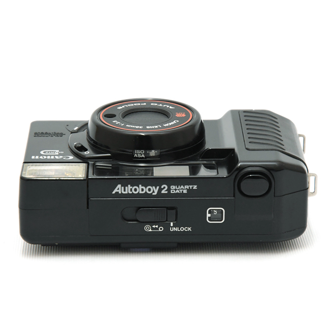 Canon Autoboy2 動作チェック済み 美品 フィルムカメラ キヤノン 80'sのデザインが魅力『CANON AUTOBOY2』✨ ⁡ 人気のフィルムカメラ
