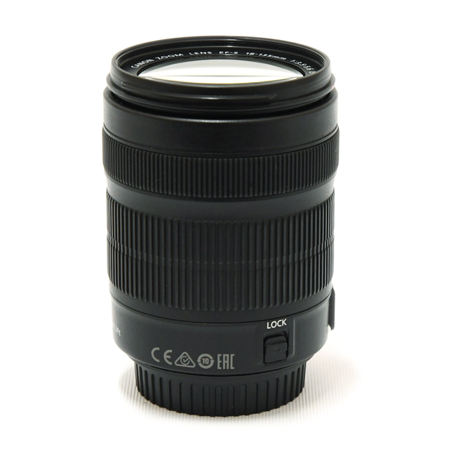 キャノン CANON EF-S 18-135mm F3.5-5.6 IS STM（EF-S18-135mm F3.5  