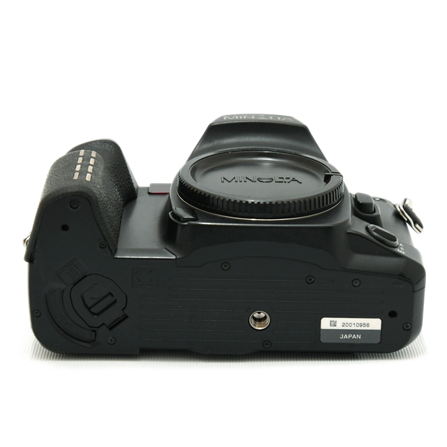 MINOLTA α-7 フィルム一眼レフカメラ フィルムカメラレビュー】MINOLTA α-7 - PHOTOWALK~写真やカメラの話~