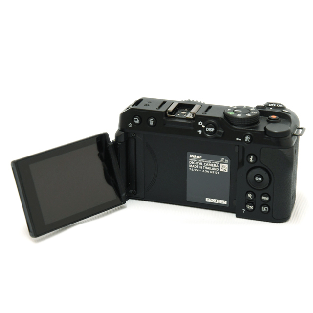 【中古】NIKKOR Z30 ミラーレス一眼カメラ 本体(箱付き） 中古】ニコン ミラーレス一眼 Z30【A】15日間保証