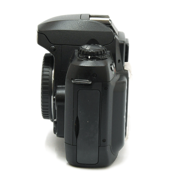 中古】ニコン デジタル一眼レフ D100【C】