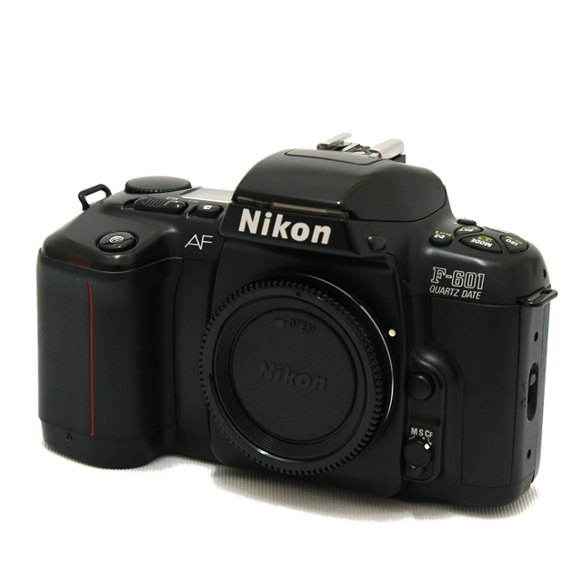 Nikon F601 QUARTZ あかる DATE フィルムカメラ一眼レフ