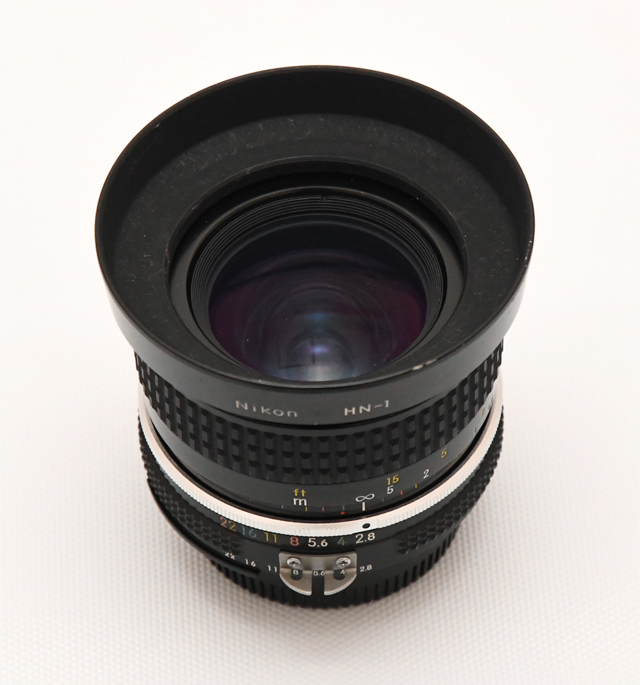 【美品】ニコン Ai ニッコール 28mm F2.8 MF レンズ 中古】ニコン レンズ Ai ニッコール 28mm f2.8 ・フードHN-1付き