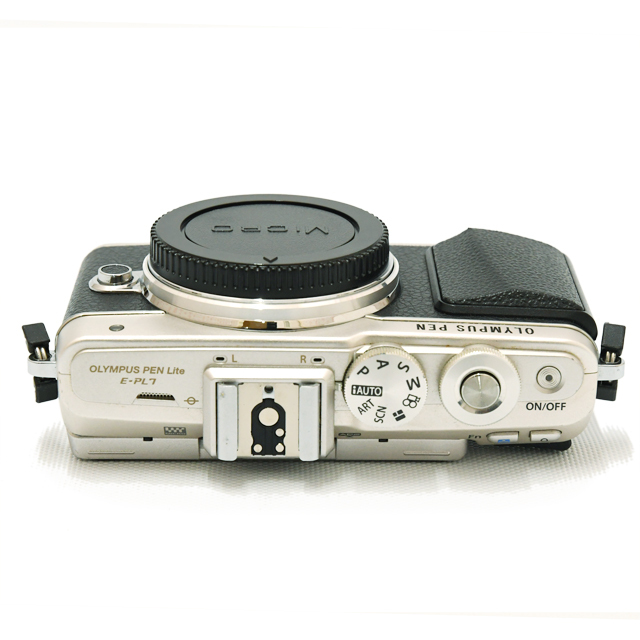 中古】オリンパス ミラーレス一眼 PEN E-PL7 シルバー【D】 