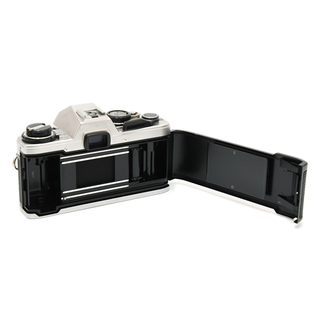 【美品】　OLYMPUS オリンパス　OM10 シルバー　一眼レフカメラフイルム 中古】OLYMPUS オリンパス OM10 フィルム一眼レフカメラ | 中古