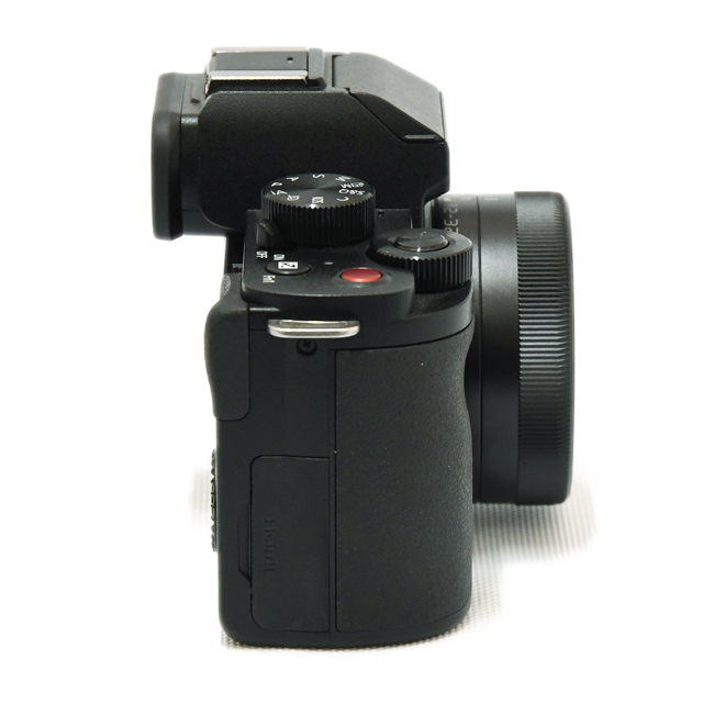 中古】パナソニック ミラーレス一眼 LUMIX DC-G100V-K ・ G