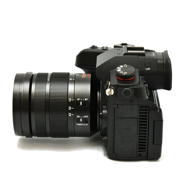 【ミラーレス】 DC-GH6+レンズ4本+その他付属品多数 ミラーレス】 DC-GH6+レンズ4本+その他付属品多数 LUMIX