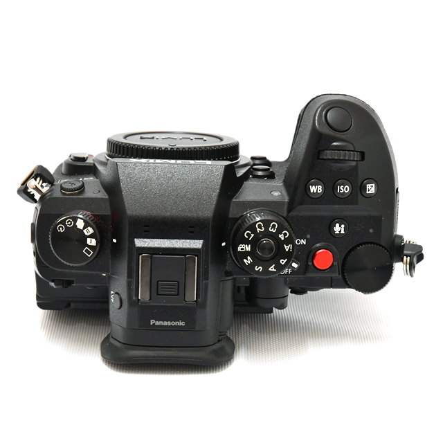 Panasonic LUMIX DC-GH6 中古美品 ケージ他多数セット 等しく｜その他