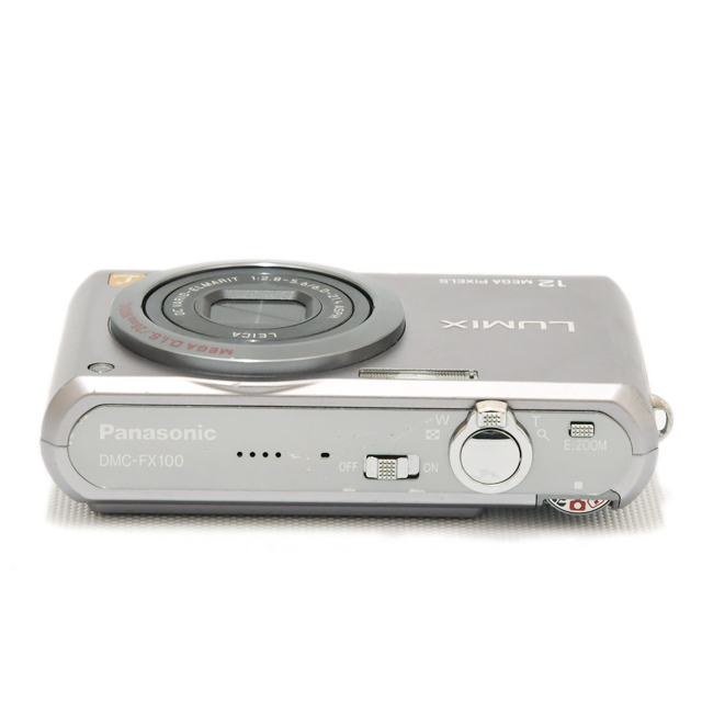 中古】パナソニック コンパクトデジカメ DMC-FX100 シルバー【C】