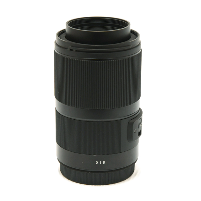 中古品　sigma 70mm f2.8 dg macro Used Sigma 70mm f/2.8 DG Macro ART - L Fit | MPB
