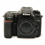 D7500