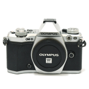 E-M5Ⅱ