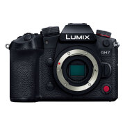 【新品】【在庫あり】パナソニック LUMIX DC-GH7 [ボディ]【5月31日ご注文分まで5年間延長保証（自然故障対象）プレゼント】