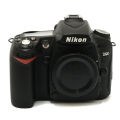 D90