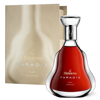 ＜特価＞※箱不良　ヘネシー・パラディー_箱付（正規）（40度/700ml）(2010082)【特価はWEBからのご注文・宅配便指定限定で適用となります】
