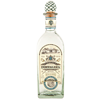 フォルタレサ・ブランコ（40度/750ml）(3040432)