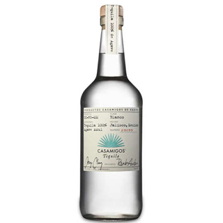 カーサミーゴス・ブランコ（40度/700ml）(3040485)