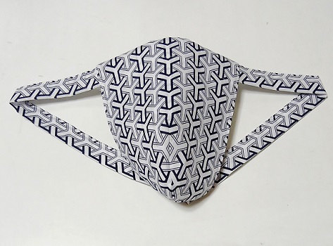 黒猫　毘沙門亀甲（特岡生地）｜幸せ一人占め