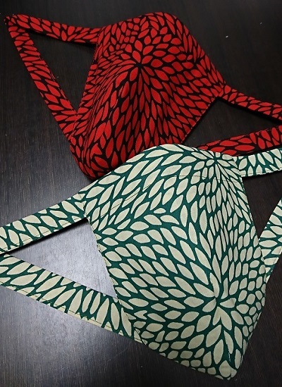 黒猫　菊の花（特岡生地）　｜迫力ある大輪