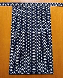 越中　菱形ハート（コーマ糸）｜モダンな和柄