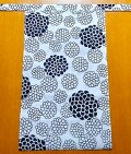 越中　ぽんぽん菊（さらし生地）｜邪気を払う菊柄