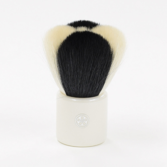 新品未使用】TOM FORD 旧 チークブラシ 06 山羊毛 【公式通販】