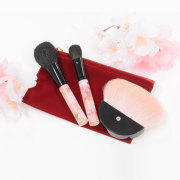 BP-set べっぴん桜筆セット （扇型パウダーブラシ チークブラシ アイシャドウブラシ 携帯ケース）