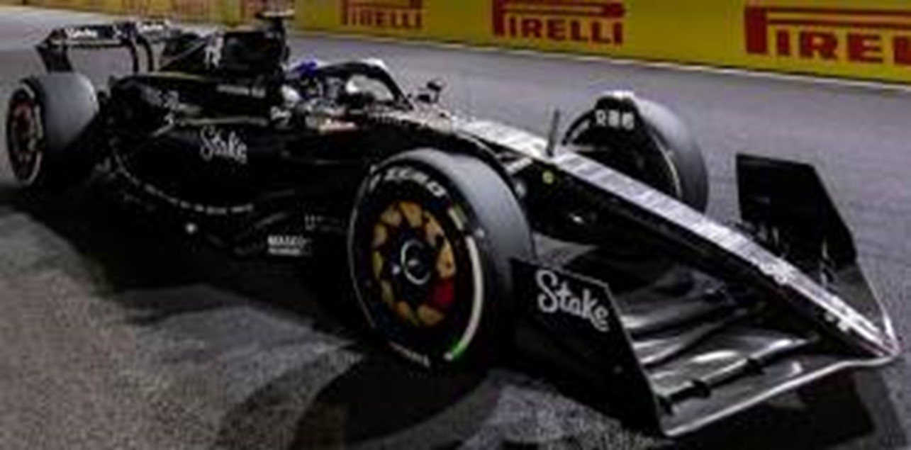 予約品　2024年6月頃　ミニカー　MINICHAMPS（ミニチャンプス） レジンモデル  1/43　417232277　アルファ ロメオ F1 チーム キック C43 バルテリ・ボッタス ラスベガスGP 2023　4012138777804