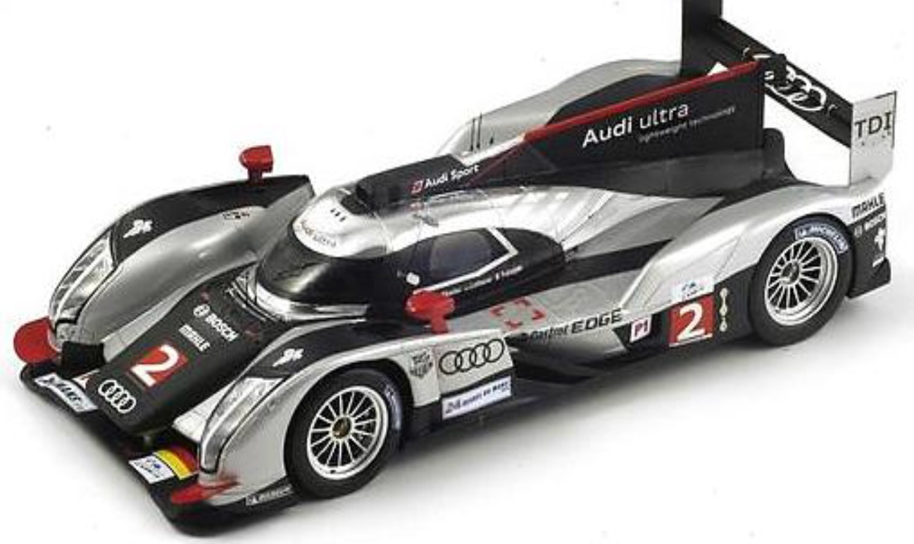 予約品　7月頃　ケース付再発売　ミニカー　SPARK（スパーク）　1/18　18LM11　アウディ Audi R18 TDI No.2優勝 24H Le Mans 2011 B. Treluyer A. Lotterer M. Fassler　9580006440112
