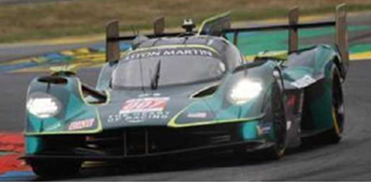 予約品　2026年4月頃　ミニカー　Spark（スパーク）レジンモデル　1/18　18S1050　Aston Martin Valkyrie No.007 ASTON MARTIN THOR TEAM Le Mans 24H 2025 H. Tincknell T. Gamble R. Gunn　9581677810501