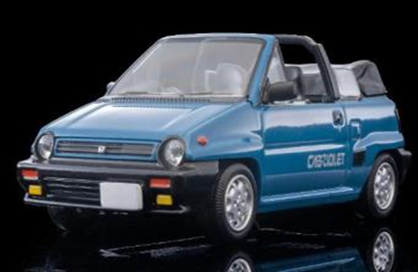 予約品　7月頃　ミニカー　トミーテック　トミカビンテージ　1/64　332978　ＬＶ－Ｎ２６２ｄ  ホンダ シティカブリオレ （ブルー）８４年式　4543736332978