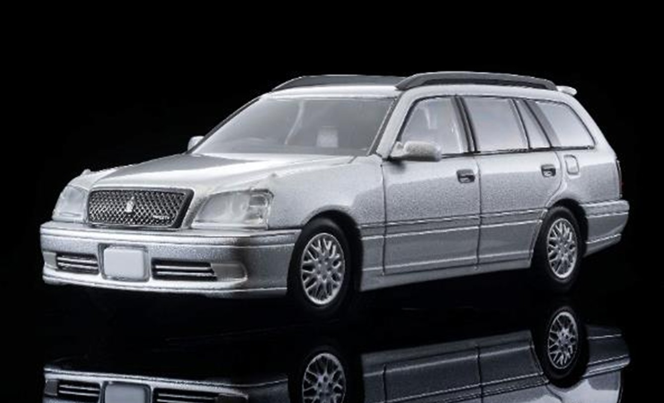 予約品　2026年2月頃　ミニカー　トミーテック　トミカビンテージ　1/64　333302　ＬＶ－Ｎ355a トヨタ クラウンエステートアスリートＶ（銀）2001年式　4543736333302