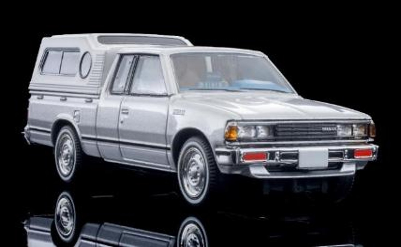 予約品　2027年2月頃　ミニカー　トミーテック　トミカビンテージ　1/64　340188　ＬＶ－Ｎ３７４ｂ　ニッサントラック キングキャブ （シルバー）北米仕様　4543736340188