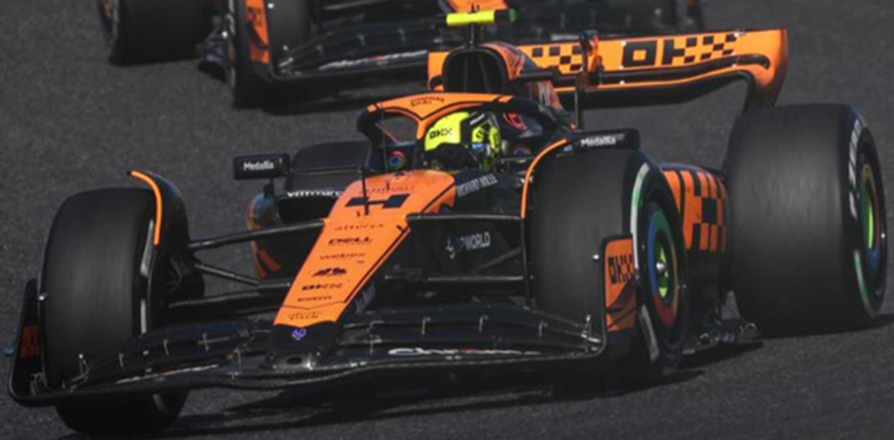 予約品　2024年3月頃　ミニカー　MINICHAMPS　レジンモデル　1/18　537233504　マクラーレン F1 チーム MCL60 ランド・ノリス 日本GP 2023 2位入賞　4012138777071