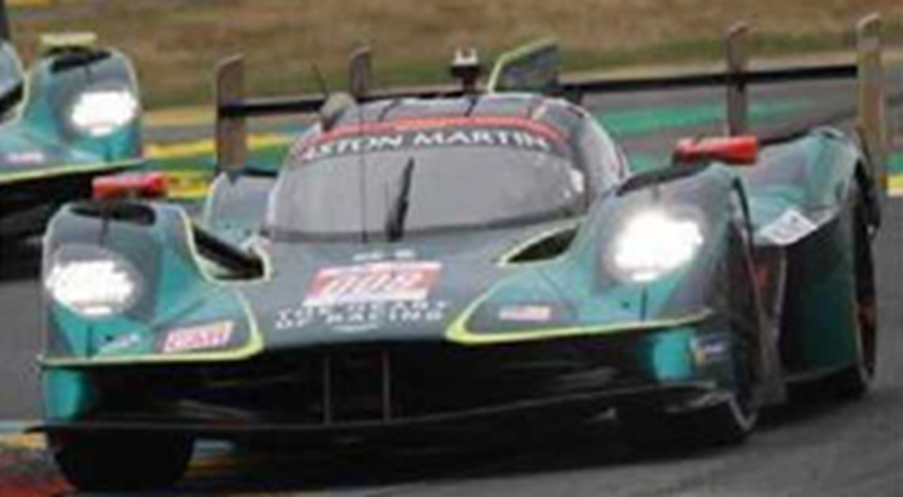 予約品　2026年5月頃　ミニカー　Spark（スパーク）　1/64　64S061　Aston Martin Valkyrie No.009 ASTON MARTIN THOR TEAM Le Mans 24H 2025 A. Riberas M. Sorensen R.De Angelis　9580006360618
