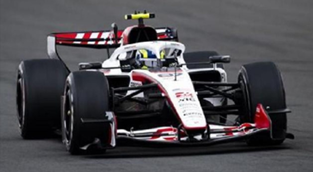 予約品　11月頃　ミニカー　SPARK（スパーク）　1/64　64S137　TGR Haas F1 Team VF-26 No.87 5位 Chinese GP 2026 Oliver Bearman　9580006361370