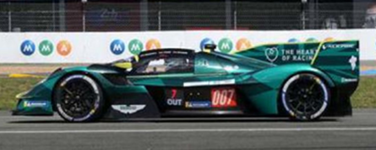 予約品　2027年3月頃　ミニカー　Spark　1/64　64S162　Aston Martin Valkyrie No.007 ASTON MARTIN THOR TEAM 8位 Le Mans 24H 2026 H. Tincknell T. Gamble R. Gunn　9580006361622